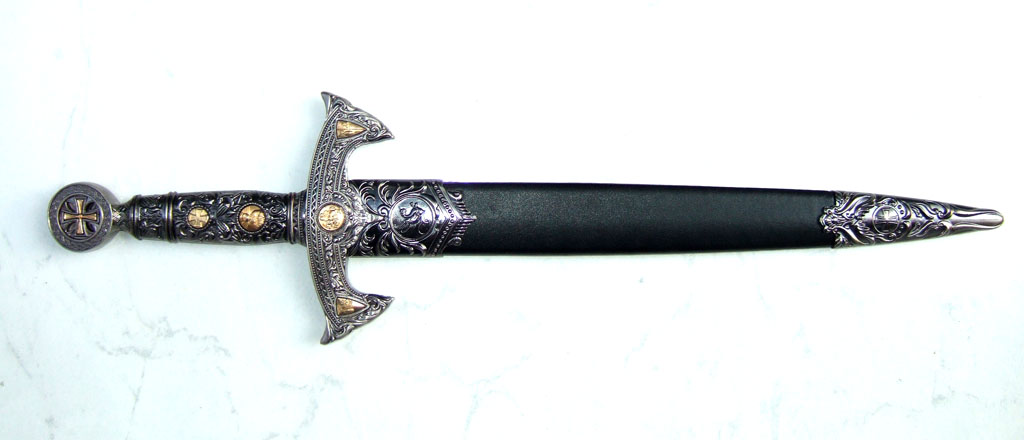 Templar Dagger 1