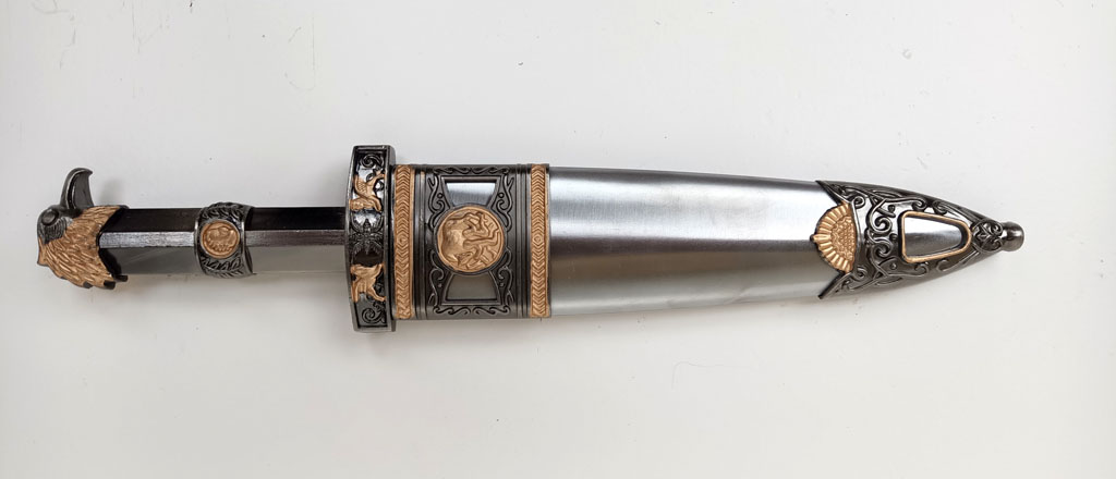 Roman dagger 1