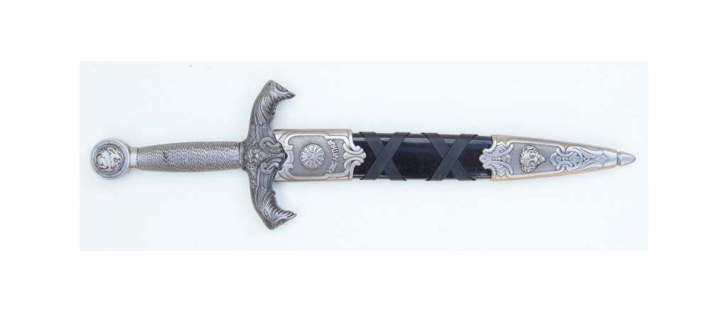 Artus dagger 1