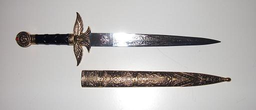 Lohengrin Dagger 2